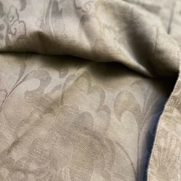 Grey button down - Picture 4 of 5